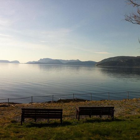Brekkestranda Fjordhotel Brekke  Buitenkant foto