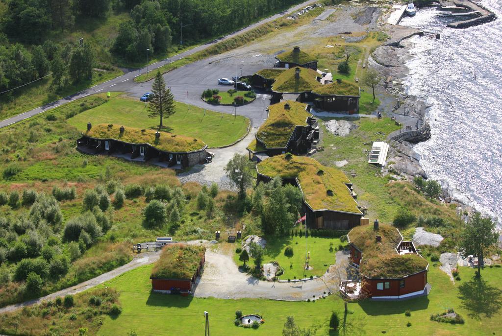 Brekkestranda Fjordhotel Brekke  Buitenkant foto