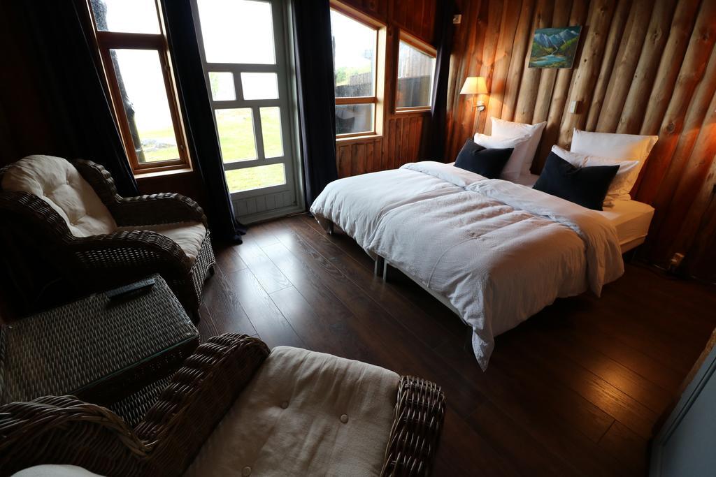 Brekkestranda Fjordhotel Brekke  Buitenkant foto